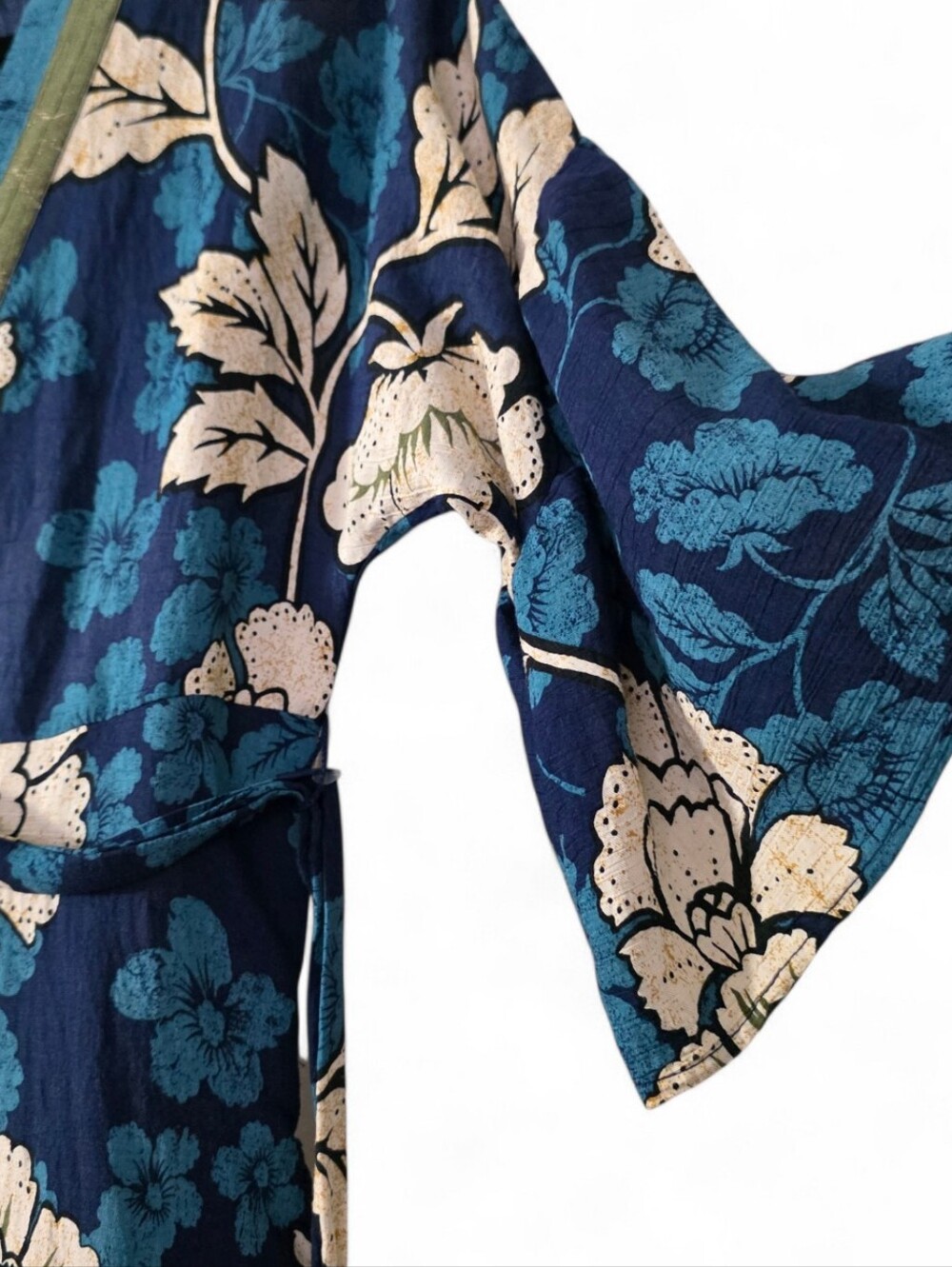Sofia by sofia vergara Blue and Cream Floral Maxi Dress - Picture 2 of 10